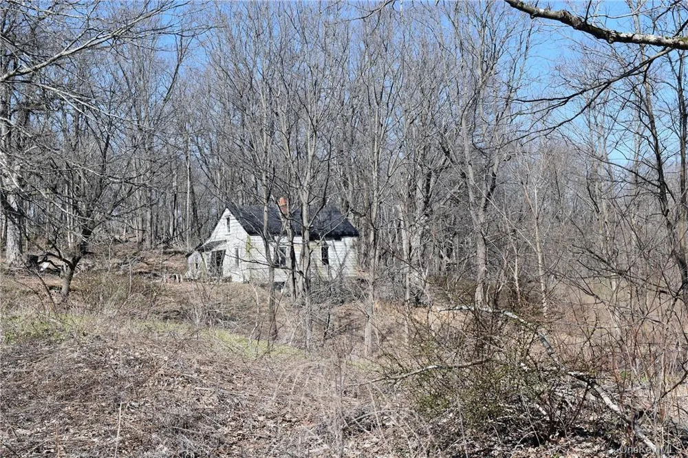 79-85 Miller Road Rhinebeck, NY 12572