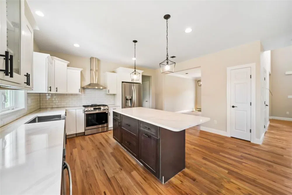 8 Twin Oaks Drive Campbell Hall, NY 10916