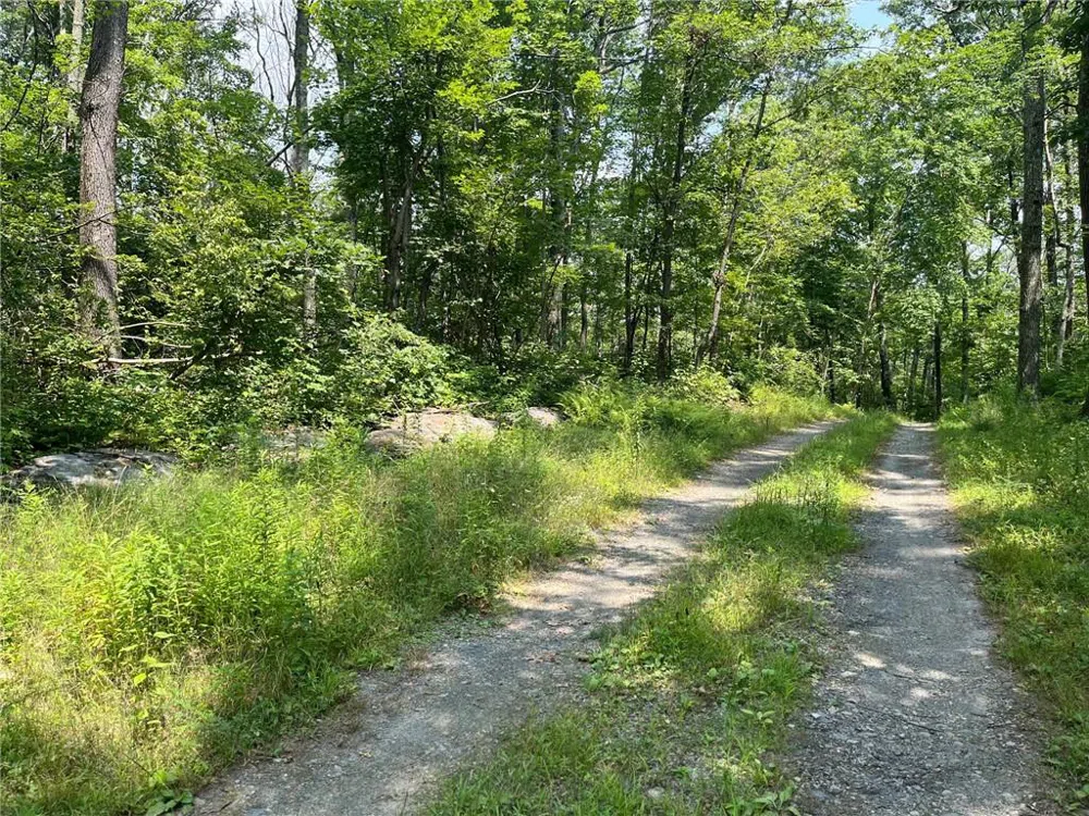 Cascade Mt / Perrys Corners Amenia, NY 12501