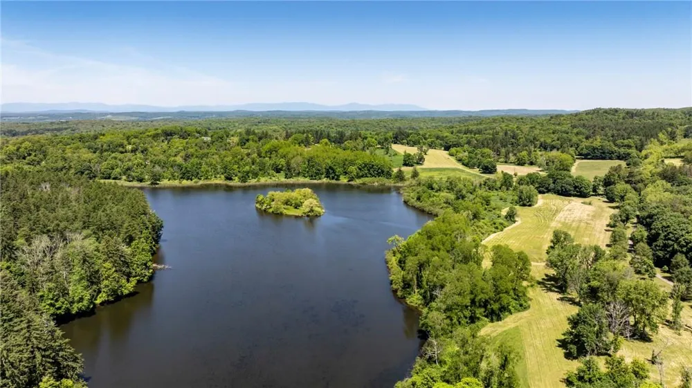 45 Hitchcock Lane Millbrook, NY 12545