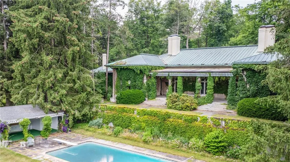 45 Hitchcock Lane Millbrook, NY 12545