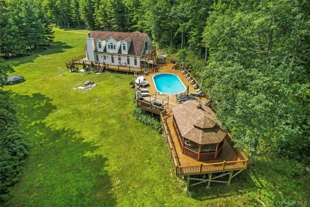 145 Pine Lake Drive Wurtsboro, NY 12790