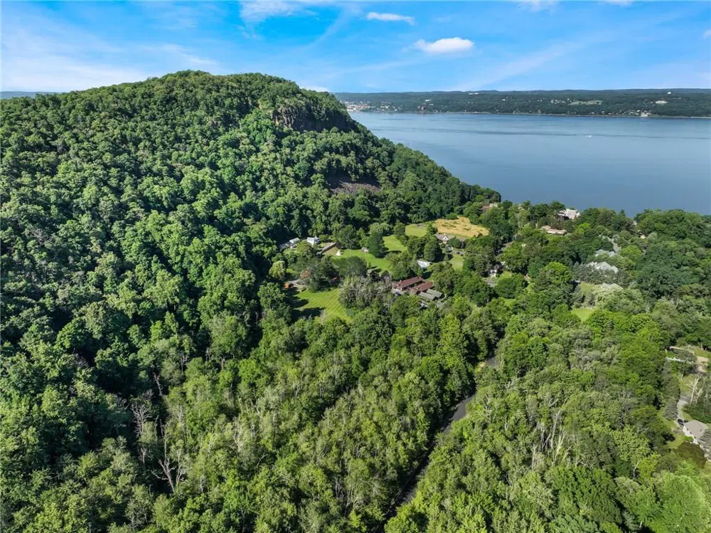 1 Badi Drive Nyack, NY 10960