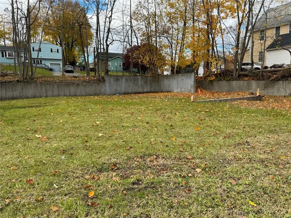 137 Lindsey Avenue Buchanan, NY 10511