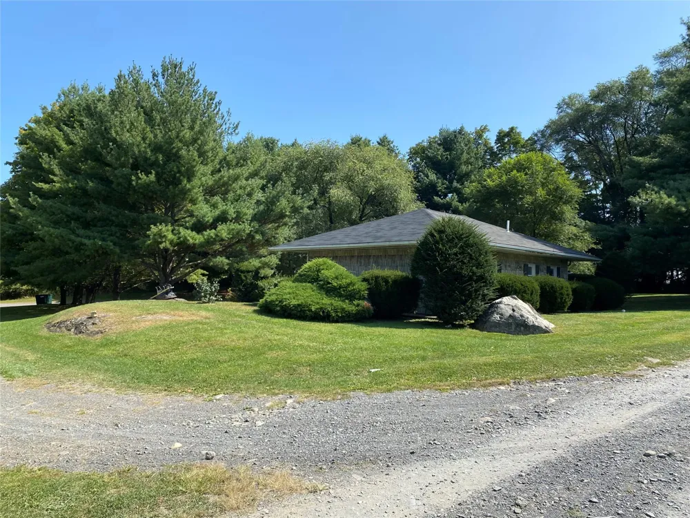 243 Vineyard Avenue Highland, NY 12528