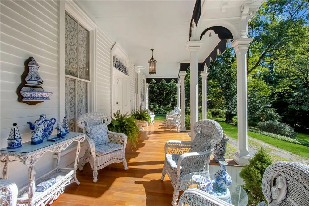 4 Deer Run Sparkill, NY 10976