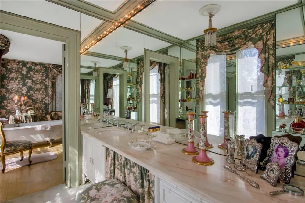 4 Deer Run Sparkill, NY 10976