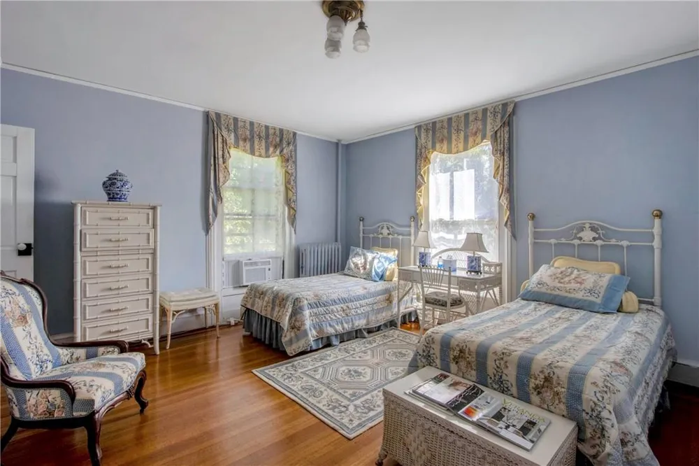 4 Deer Run Sparkill, NY 10976