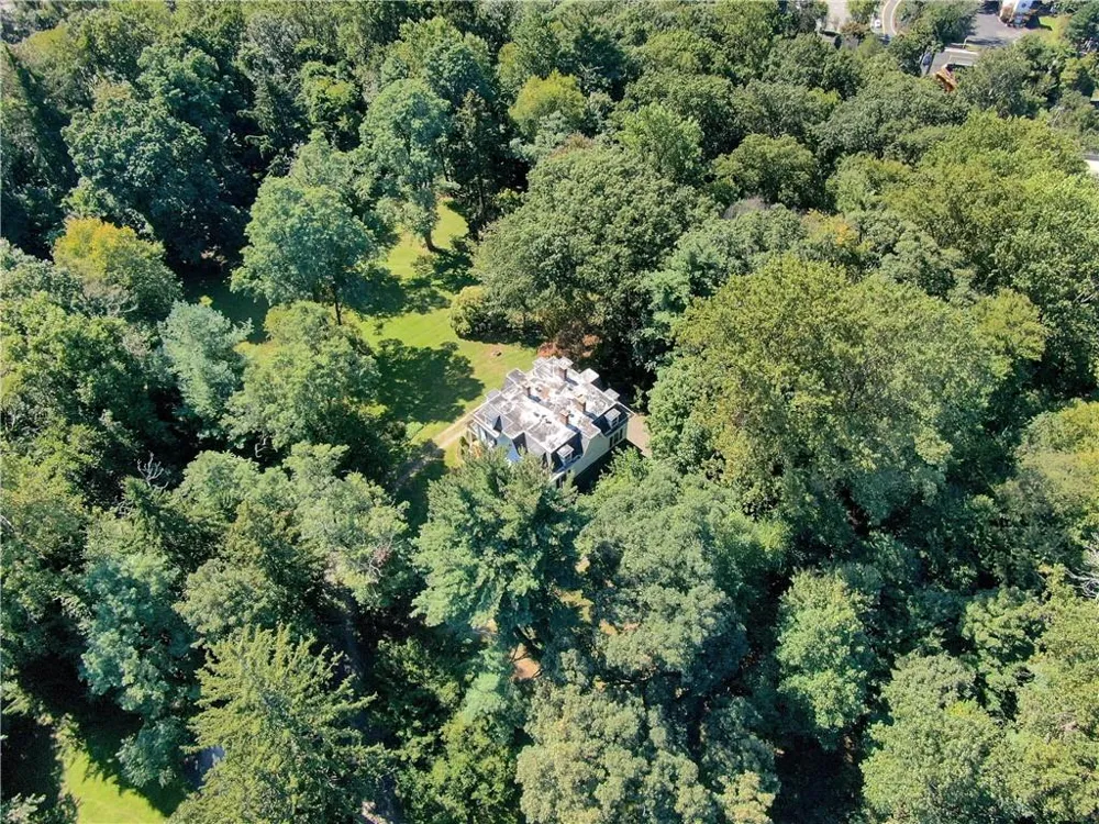 4 Deer Run Sparkill, NY 10976