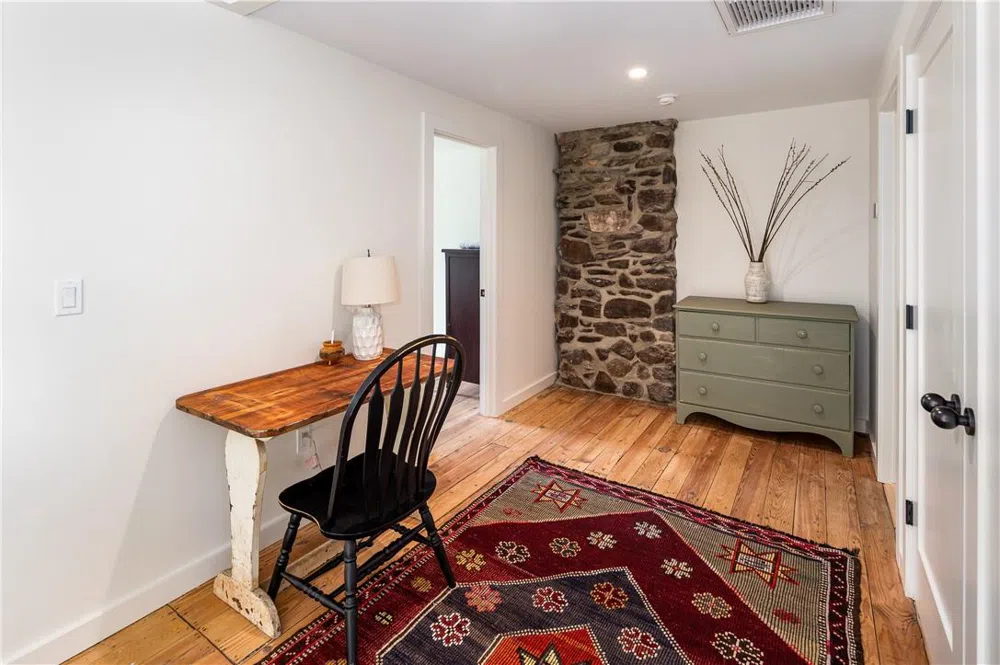 24 Cove Road South Salem, NY 10590