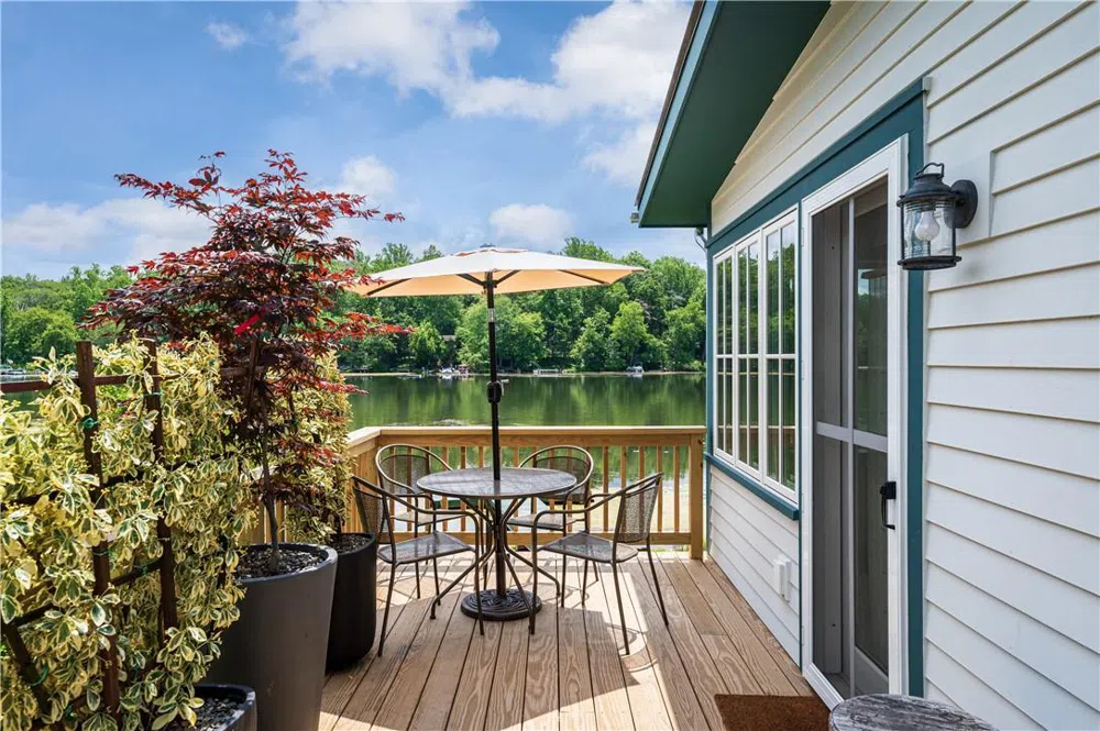 24 Cove Road South Salem, NY 10590