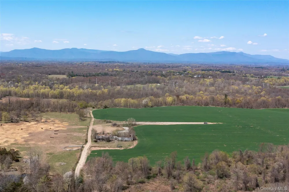 COUNTY ROAD 19 Germantown, NY 12523