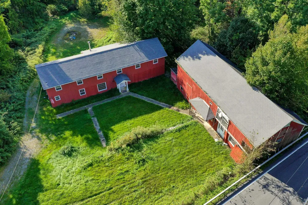 2723 ROUTE 82 Lagrangeville, NY 12540