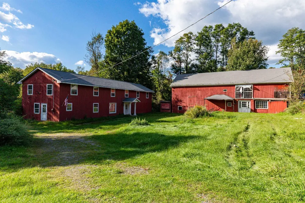 2723 ROUTE 82 Lagrangeville, NY 12540