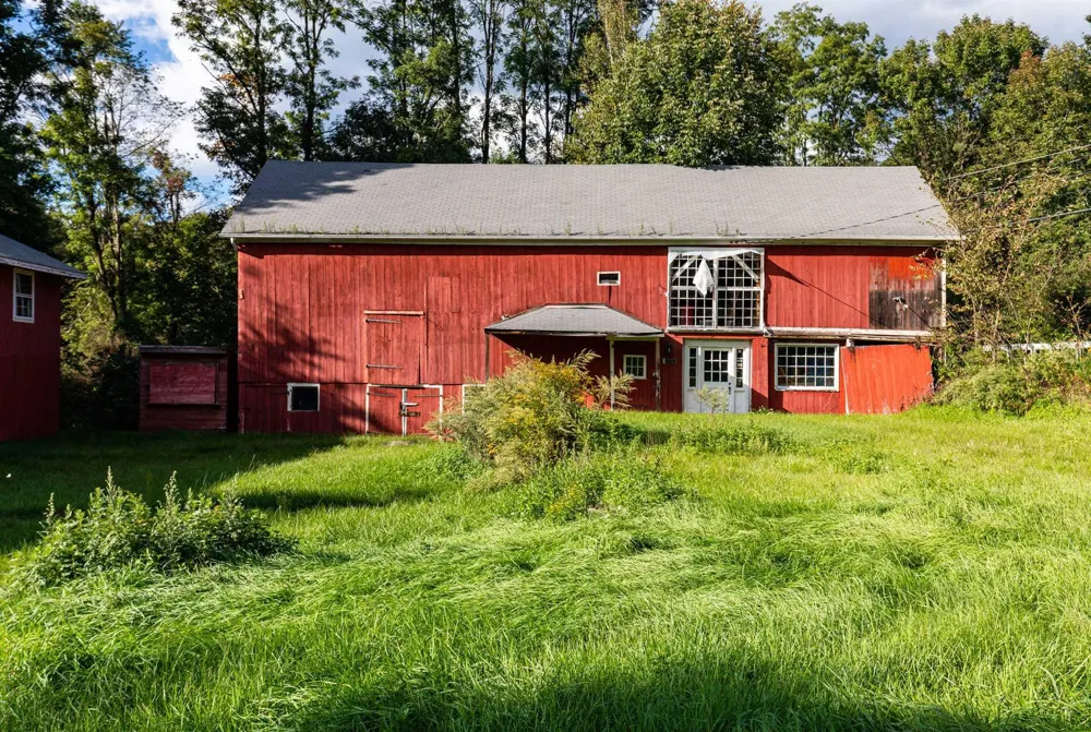2723 ROUTE 82 Lagrangeville, NY 12540