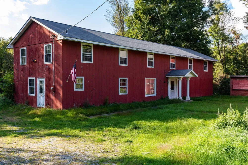 2723 ROUTE 82 Lagrangeville, NY 12540