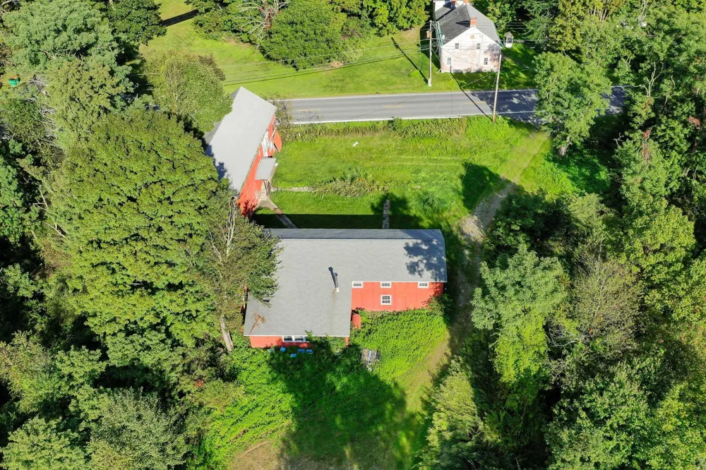 2723 ROUTE 82 Lagrangeville, NY 12540