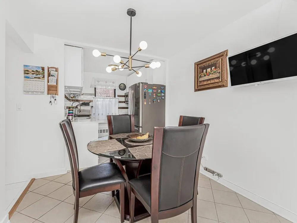 2866 Marion Avenue #6J Bronx, NY 10458