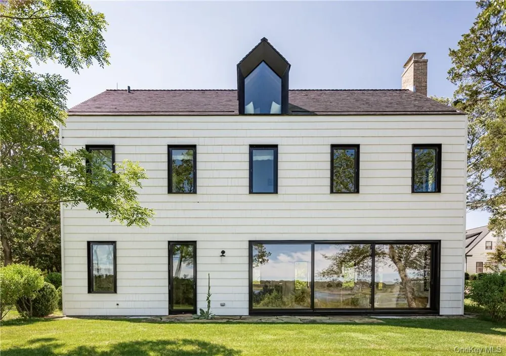 45 Ram Island Drive Southampton, NY 11968
