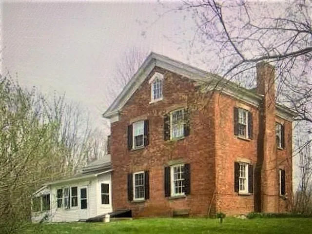 272 River Road Ulster Park, NY 12487