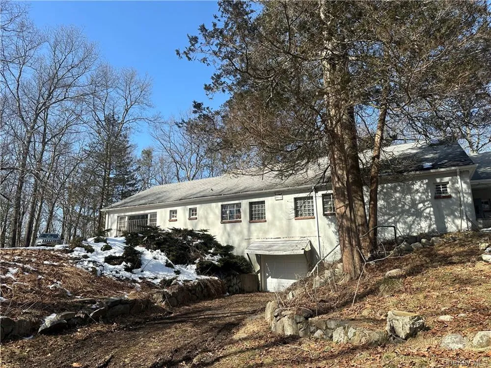 2215 Greenville Turnpike Port Jervis, NY 12771