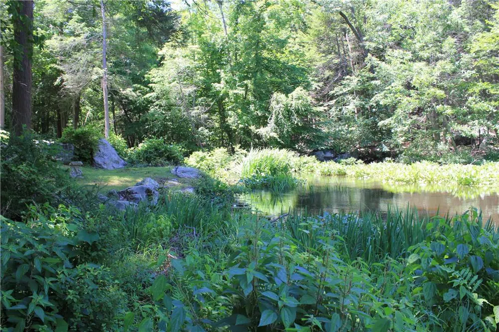 Rolling Meadow Lane Pound Ridge, NY 10576
