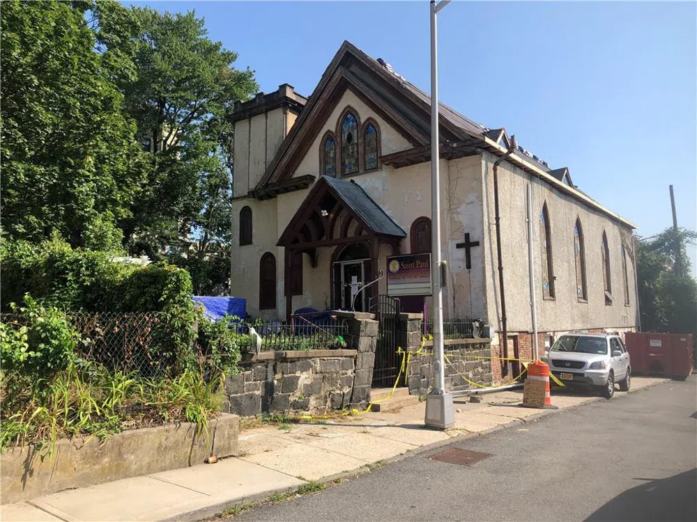 9 Ashburton Place Yonkers, NY 10701