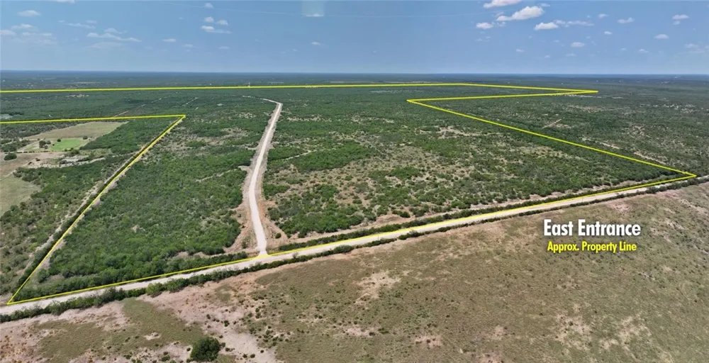 CR 145 San Diego, TX 78384