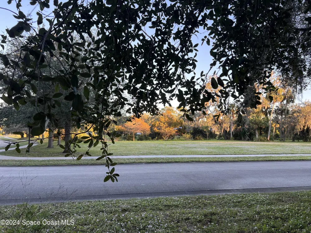 11324 Ganesh Way Sebastian, FL 32958