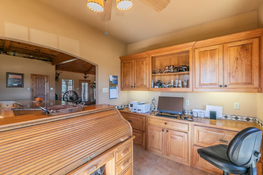 1799 Cottonwood Creek Road St Jo, TX 76265