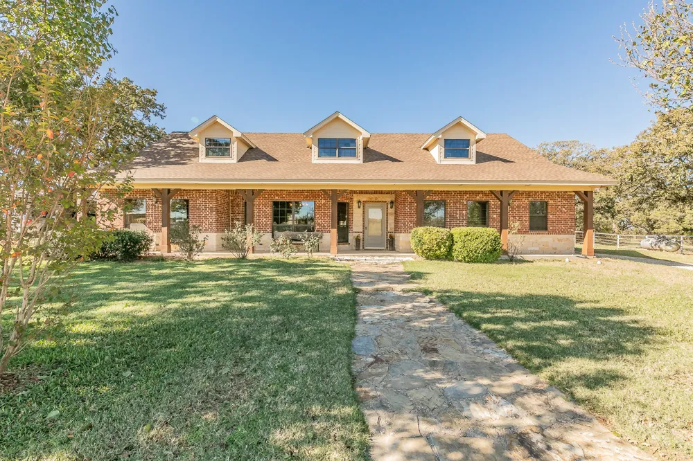 1799 Cottonwood Creek Road St Jo, TX 76265