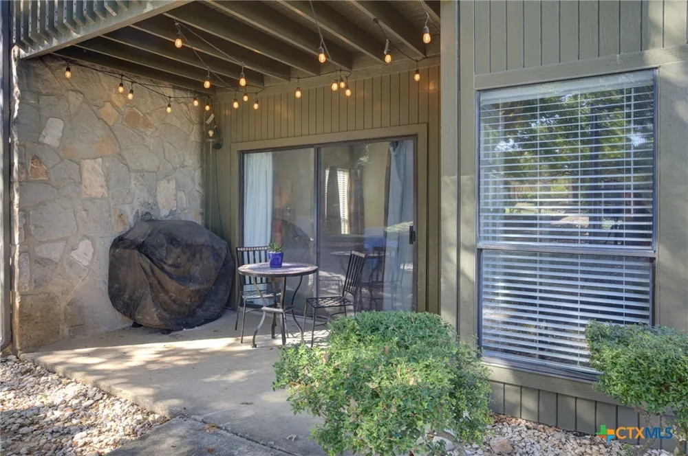 211 T Bar M Drive New Braunfels, TX 78132