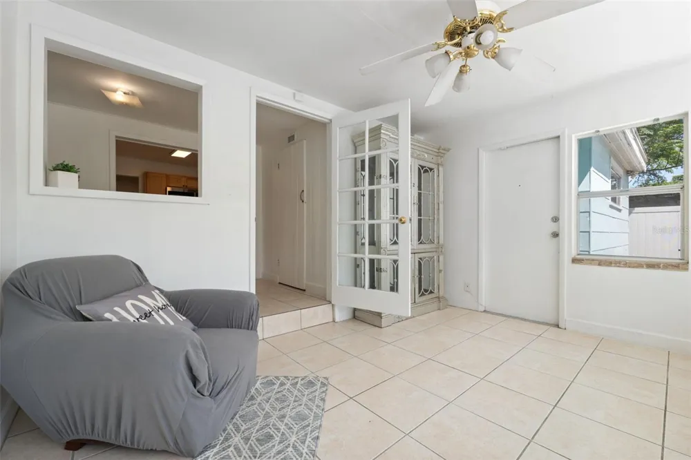 3918 W FIG STREET Tampa, FL 33609
