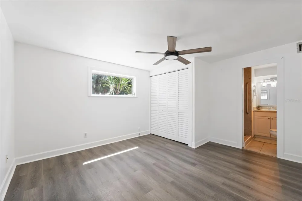 3918 W FIG STREET Tampa, FL 33609