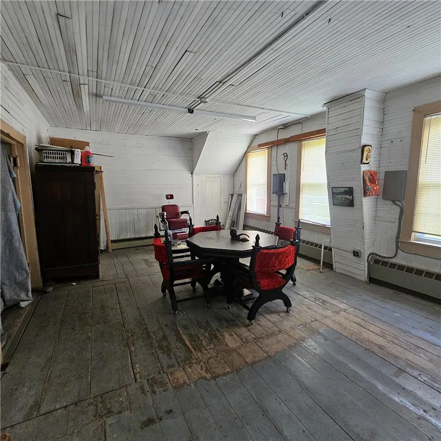 301 & 305 Hust Jeffersonville, NY 12748