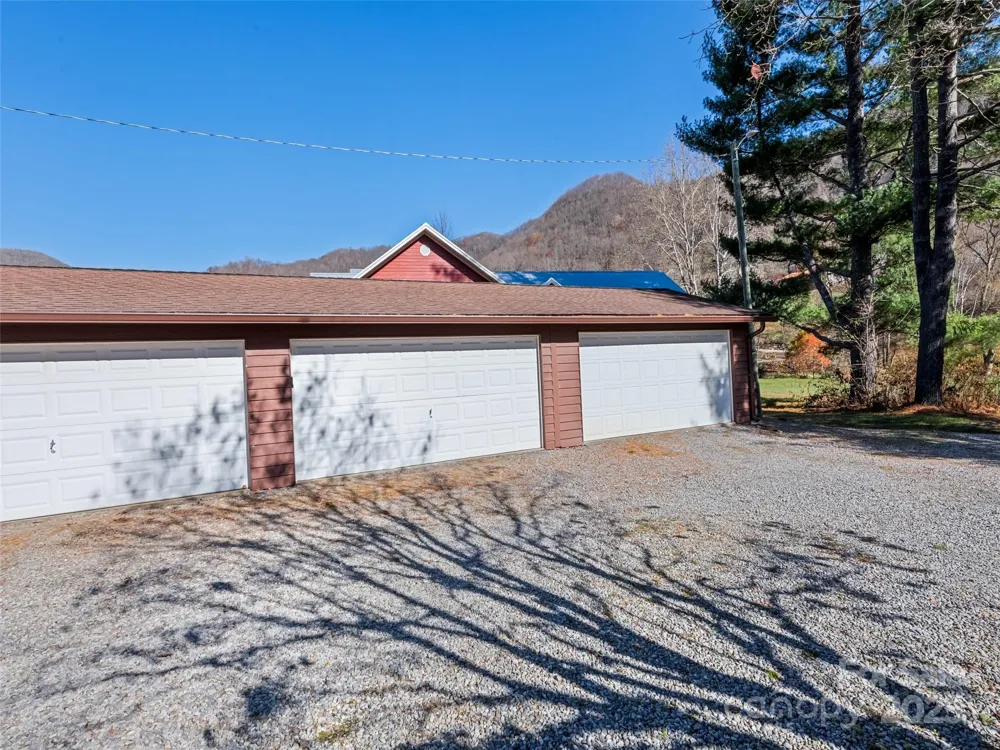 40 Meadows Lane Maggie Valley, NC 28751