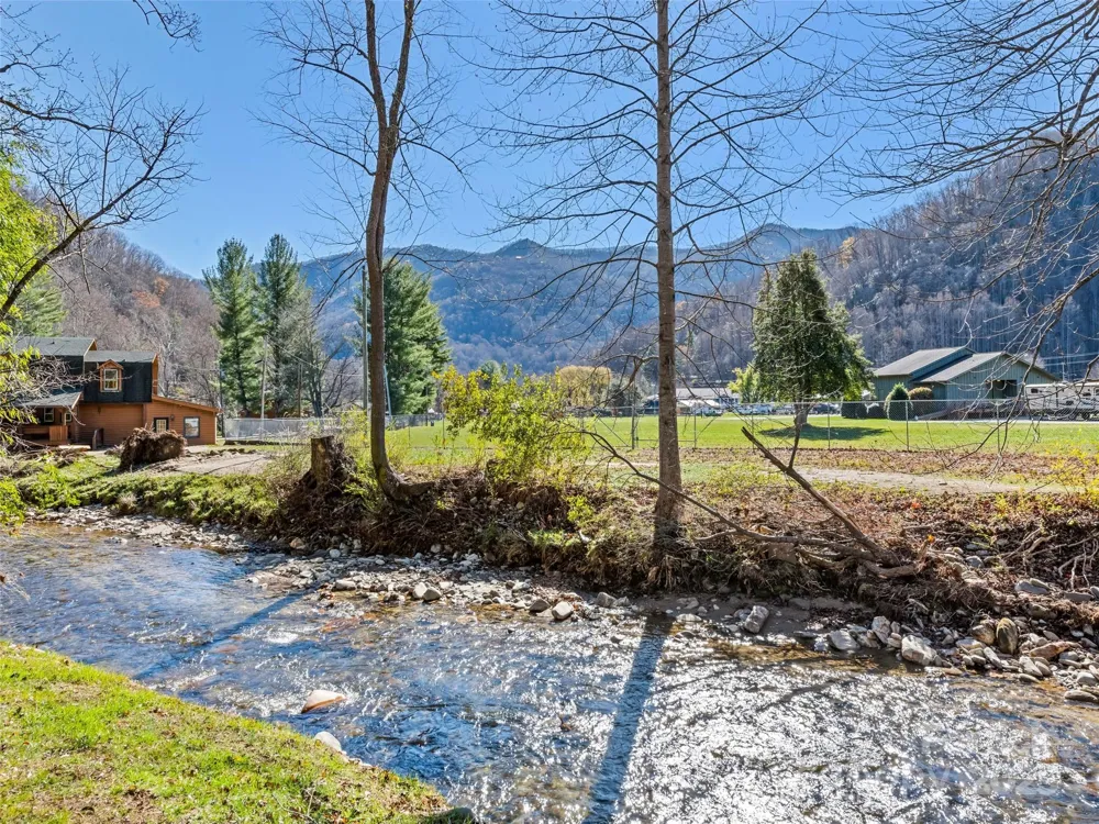40 Meadows Lane Maggie Valley, NC 28751