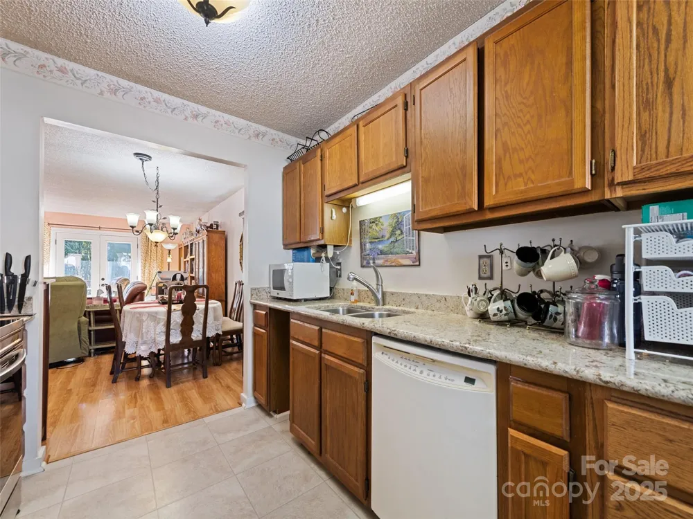 40 Meadows Lane Maggie Valley, NC 28751