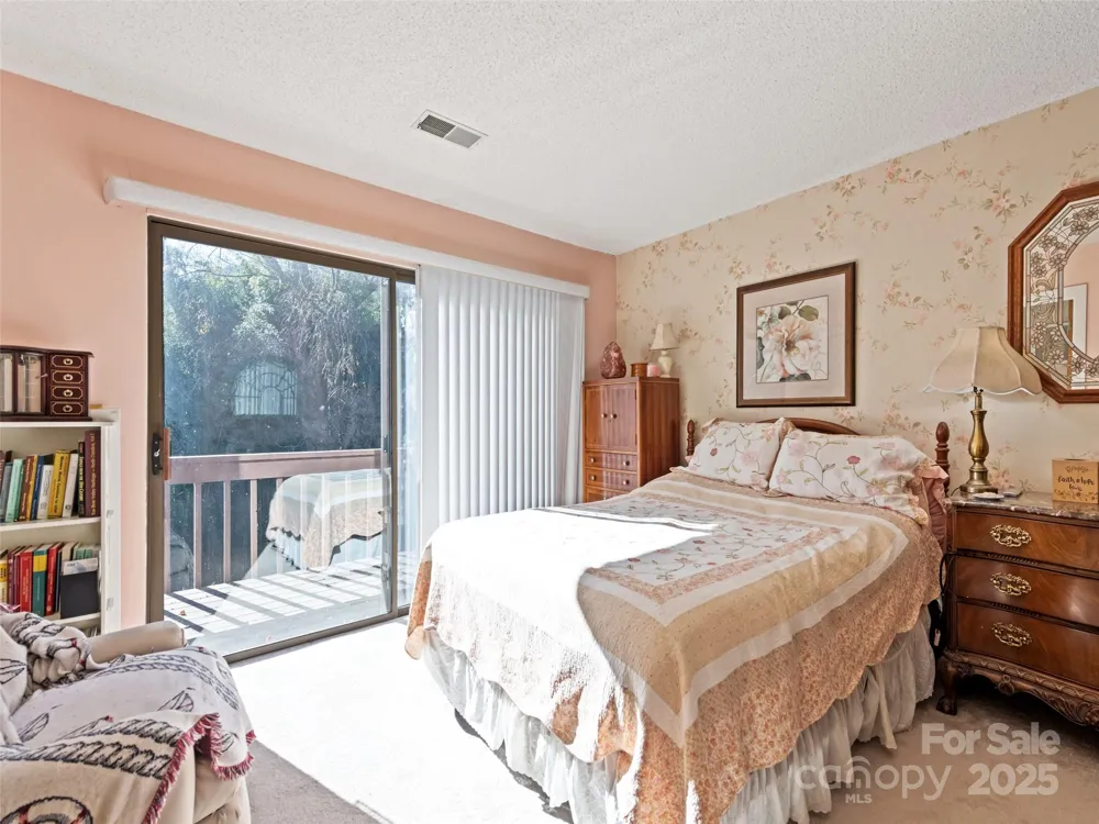 40 Meadows Lane Maggie Valley, NC 28751