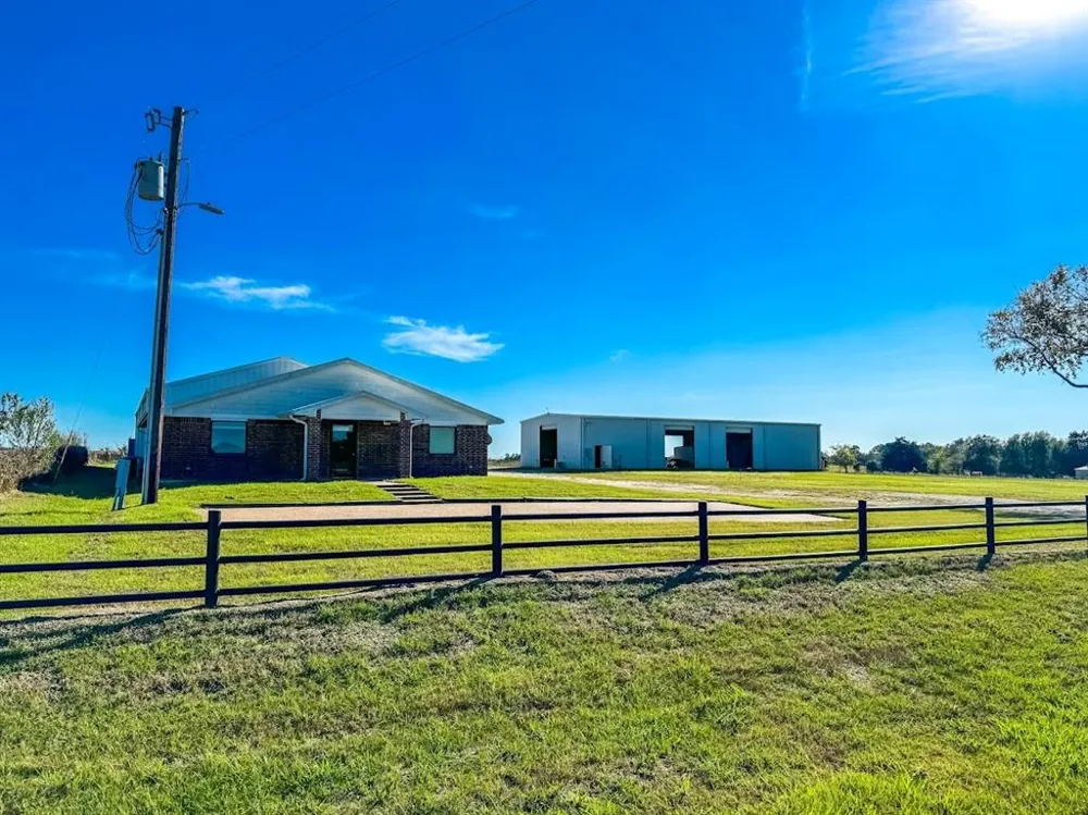 807 Fm-489 Buffalo, TX 75831