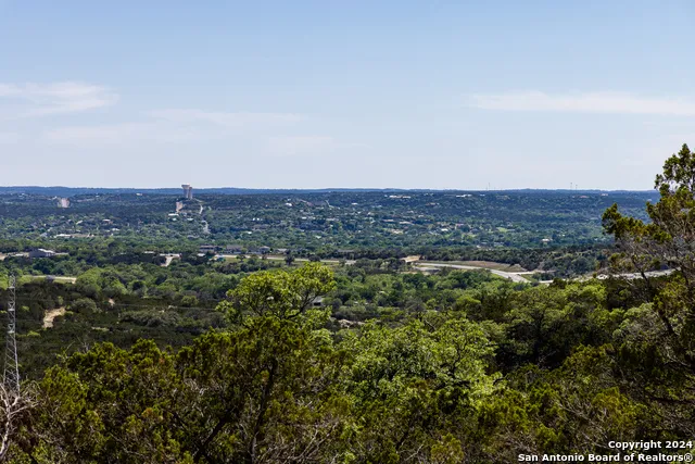 152 Countless Views Dr N Kerrville, TX 78028