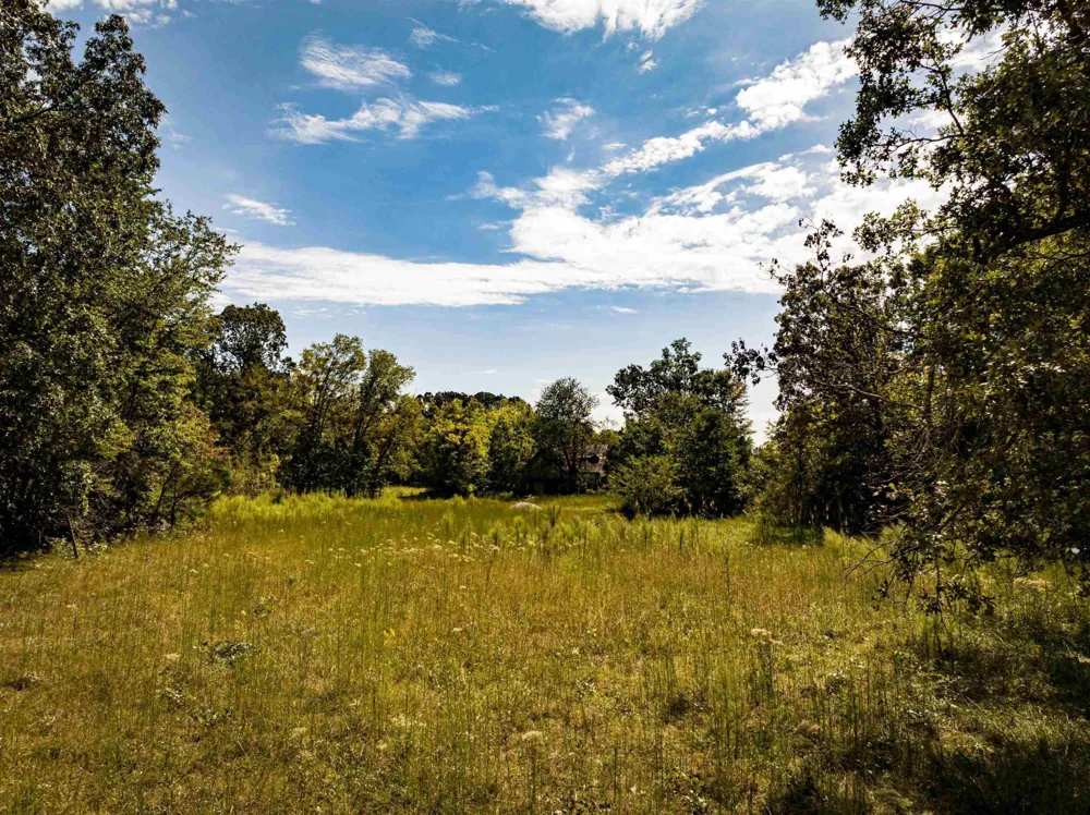 2642 Brodies Landing Rd Parsons, TN 38363