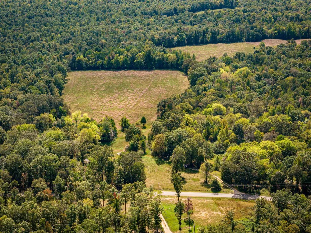 2642 Brodies Landing Rd Parsons, TN 38363