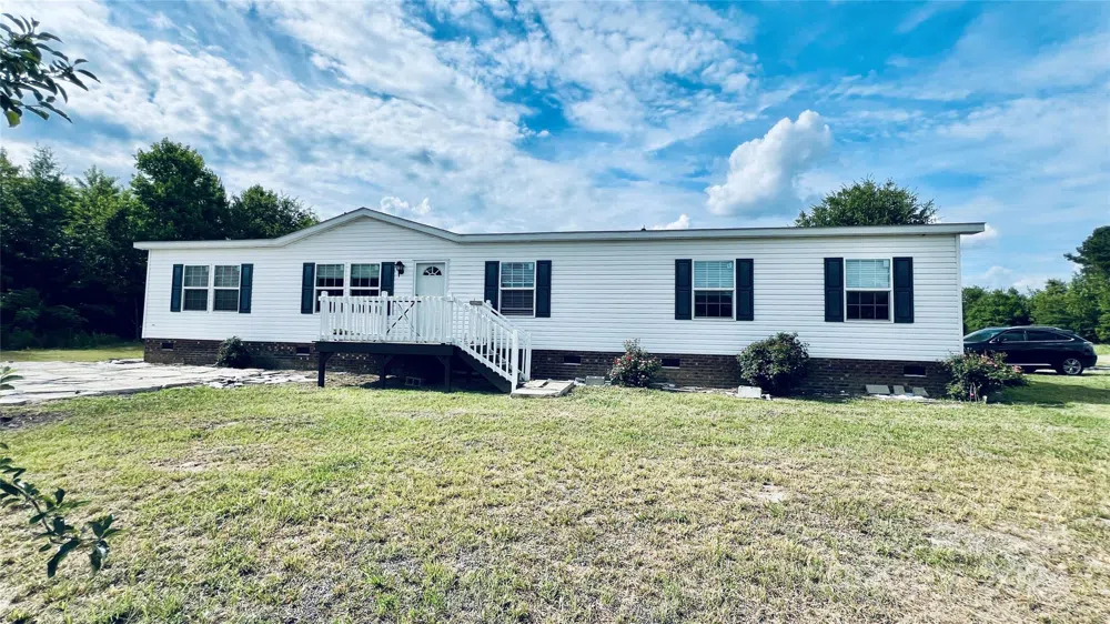 1824 Germantown Place Dillon, SC 29536