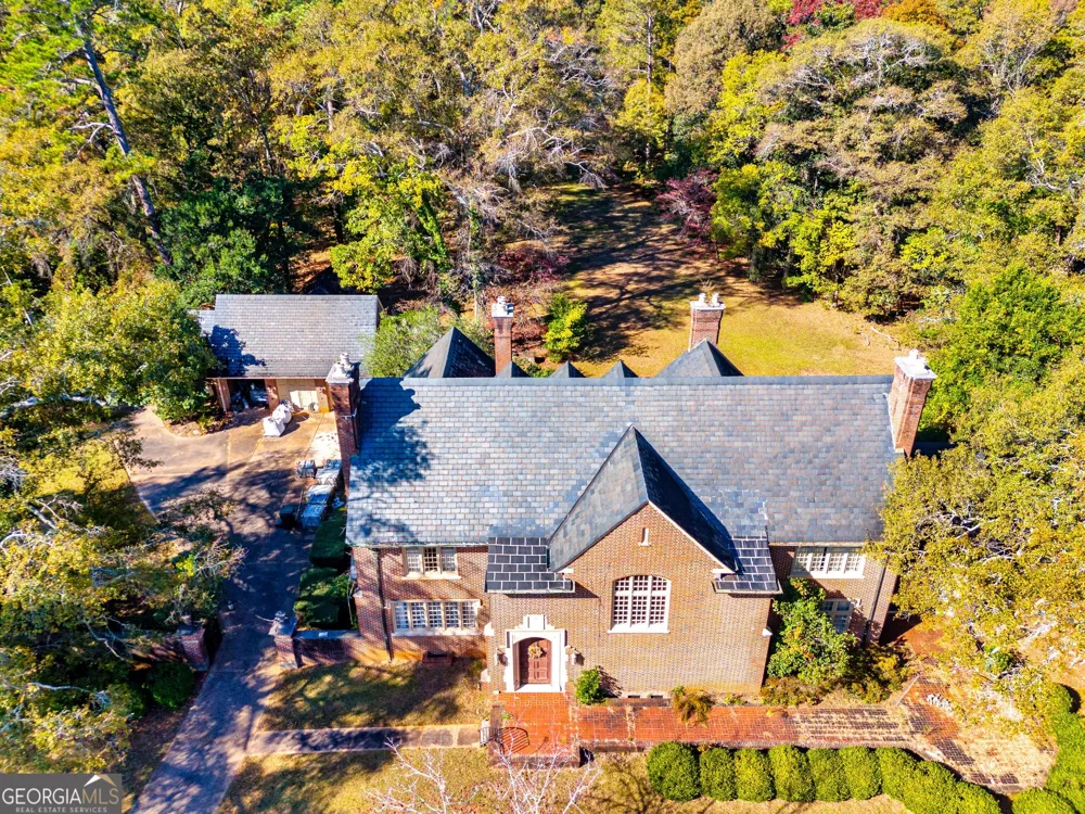 300 Poplar DR Thomaston, GA 30286
