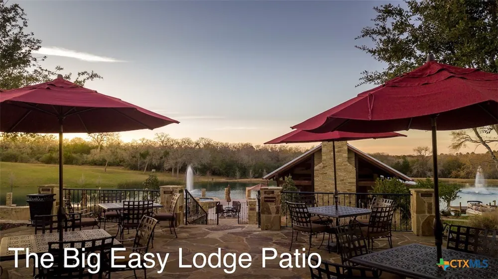 109 Mallard Lane Columbus, TX 78934