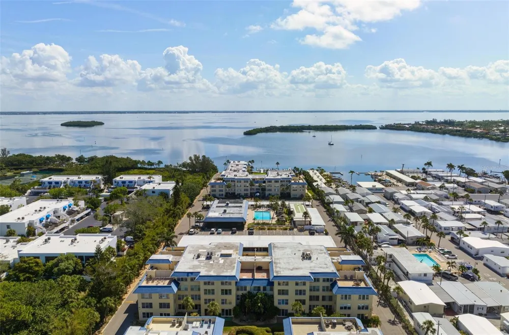 3806 GULF OF MEXICO DRIVE #C202 Longboat Key, FL 34228