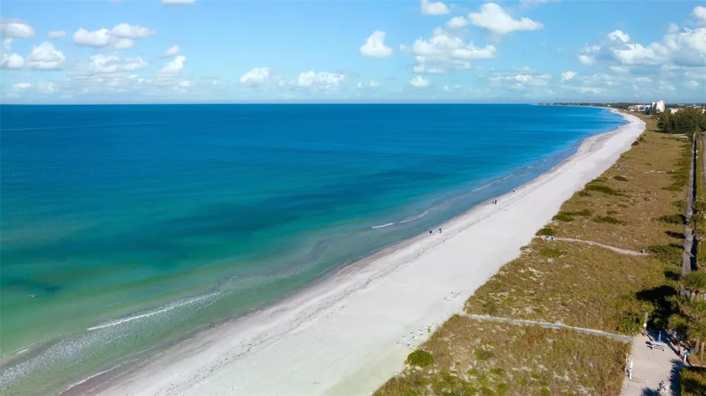 3806 GULF OF MEXICO DRIVE #C202 Longboat Key, FL 34228