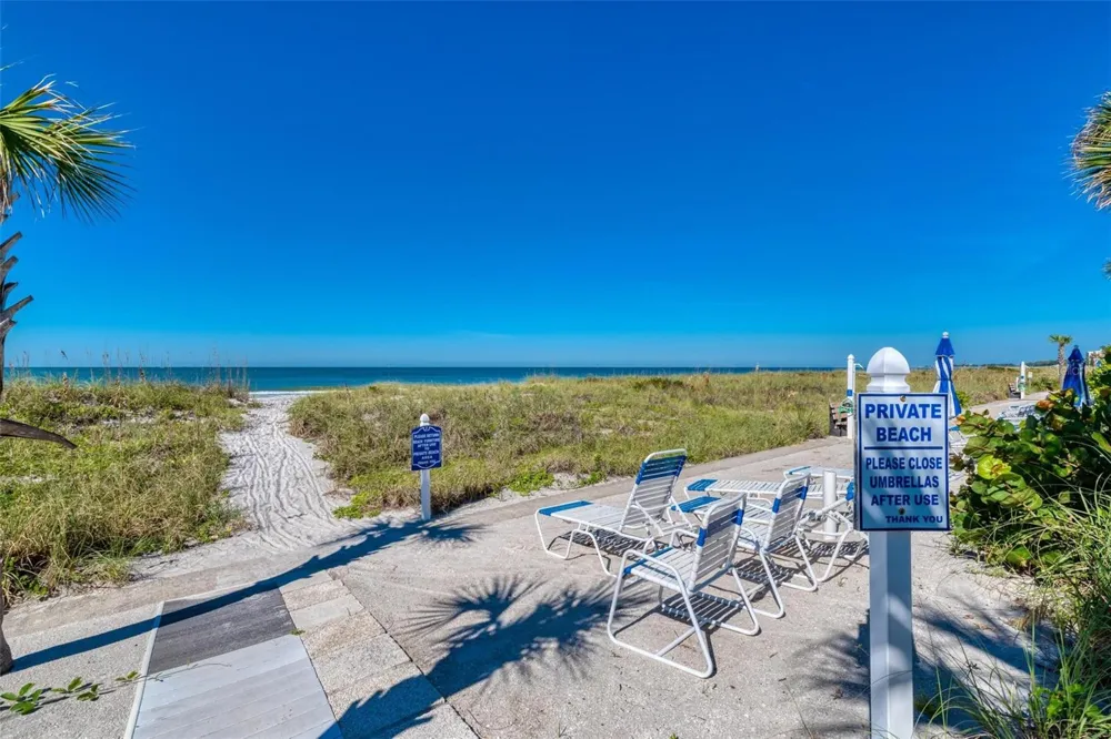 3806 GULF OF MEXICO DRIVE #C202 Longboat Key, FL 34228
