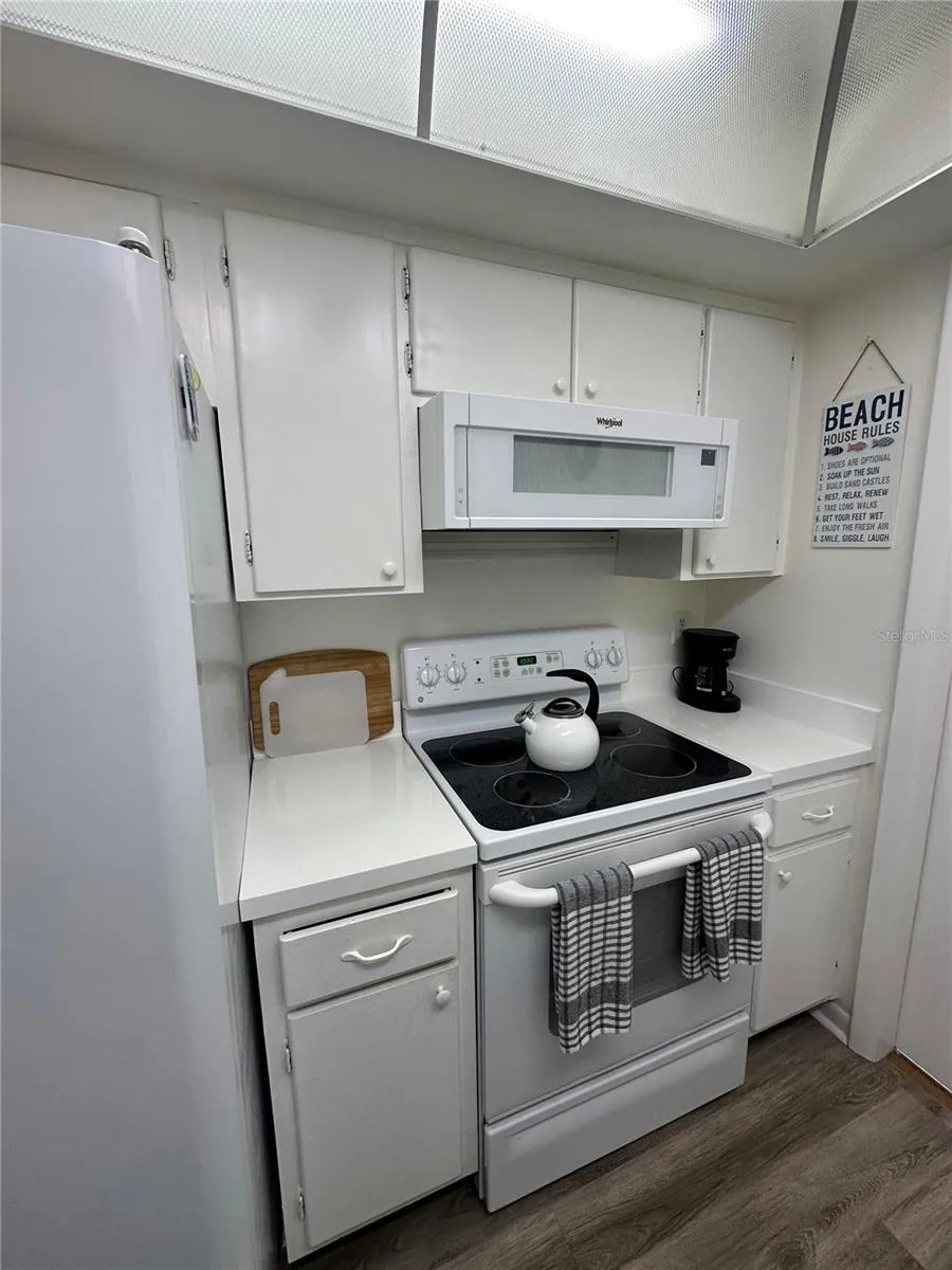 3806 GULF OF MEXICO DRIVE #C202 Longboat Key, FL 34228
